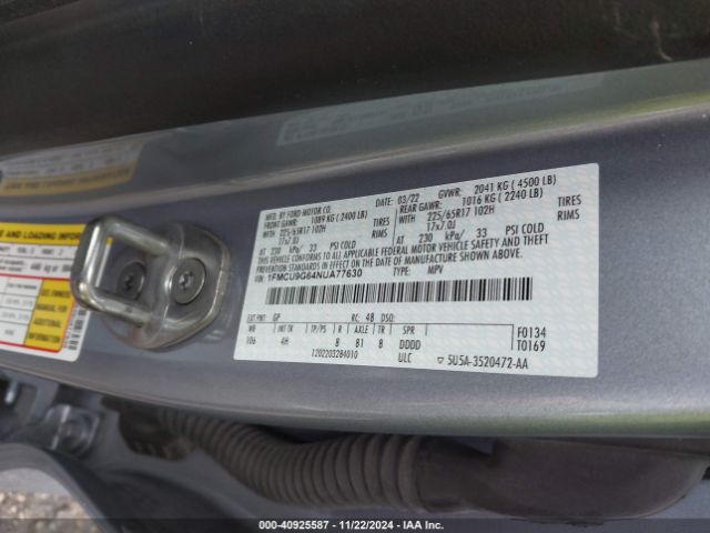 1FMCU9G64NUA77630 Ford ESCAPE SE
