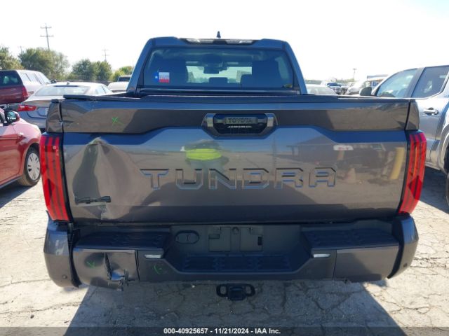 5TFLA5DB8NX039601 Toyota Tundra Sr5