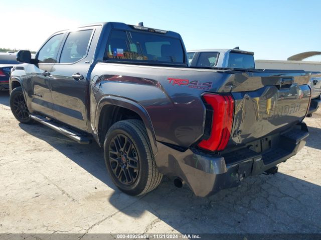 5TFLA5DB8NX039601 Toyota Tundra Sr5