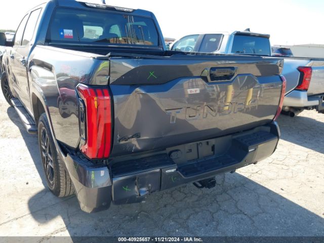 5TFLA5DB8NX039601 Toyota Tundra Sr5