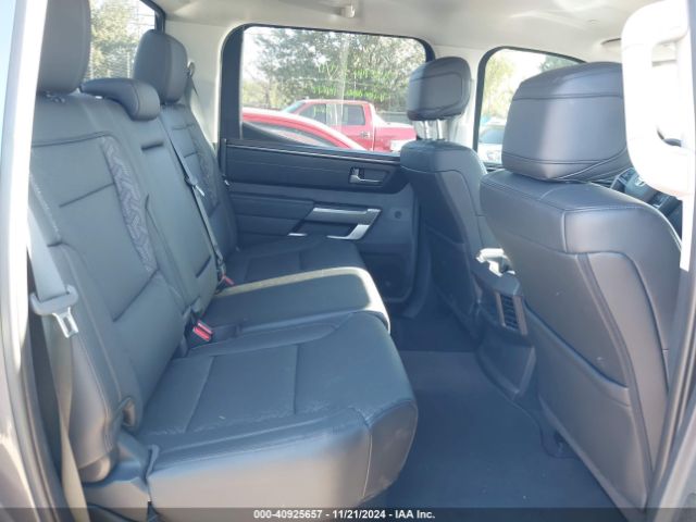 5TFLA5DB8NX039601 Toyota Tundra Sr5