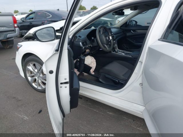 1HGCV1F1XJA032004 Honda ACCORD LX