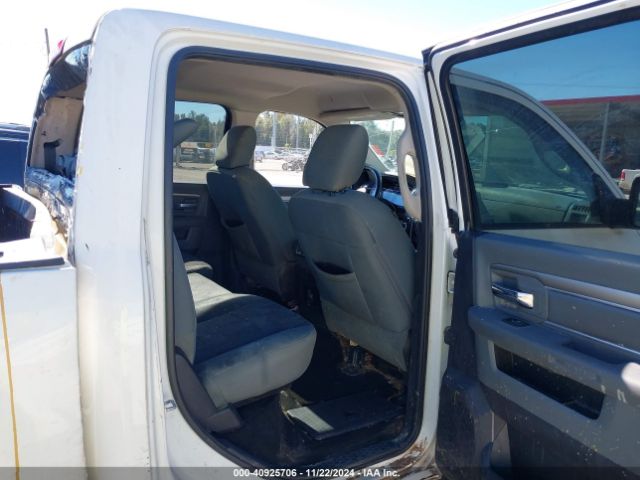 3C6RR6LT5HG563873 RAM 1500 Big Horn  4x2 5'7 Box