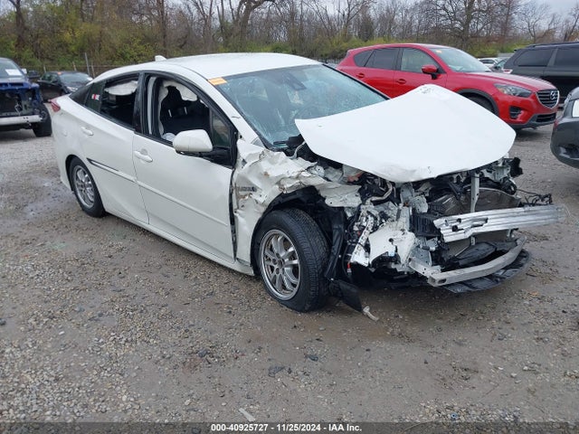 Toyota Prius Prime Advanced 2018 JTDKARFP3J3075385 Image 1