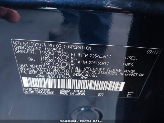 Toyota RAV4 LE 2018 JTMZFREV6JJ156635 Image 9