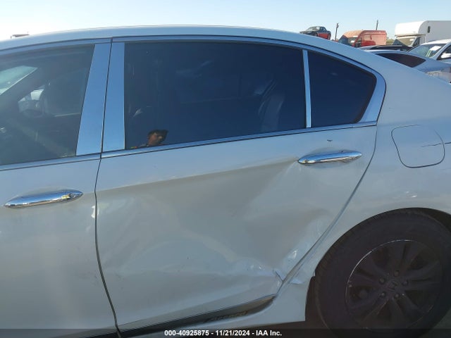 Honda ACCORD LX 2015 1HGCR2F33FA055708 Image 17