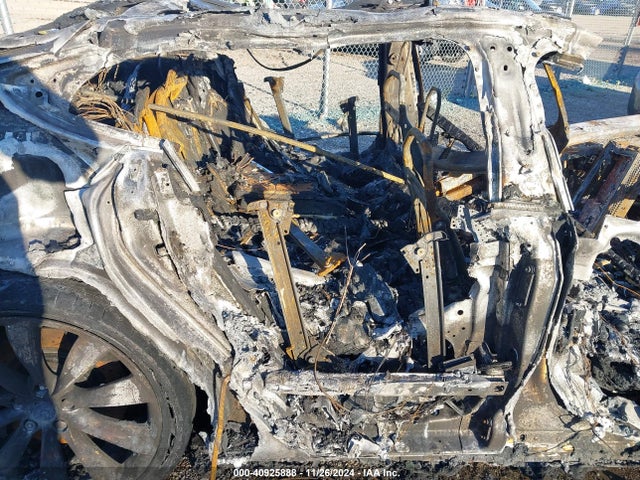 Продаж на аукціоні авто 2012 Tesla Model S Signature, vin: 5YJSA1DNXCFS00178, номер лоту: 40925888