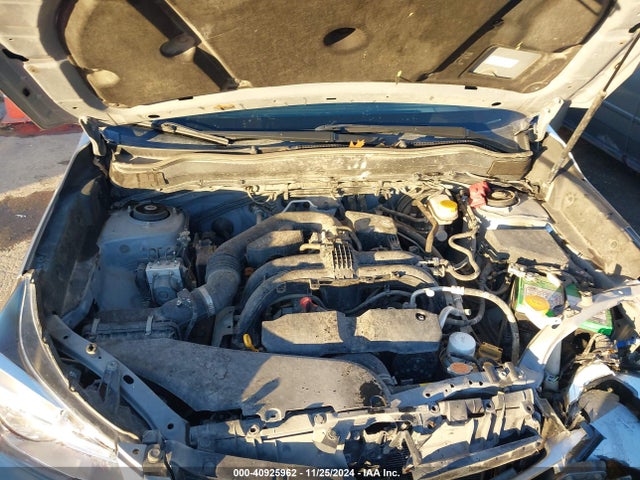 Subaru Forester 2.5i Premium 2018 JF2SJAEC1JG423825 Image 10