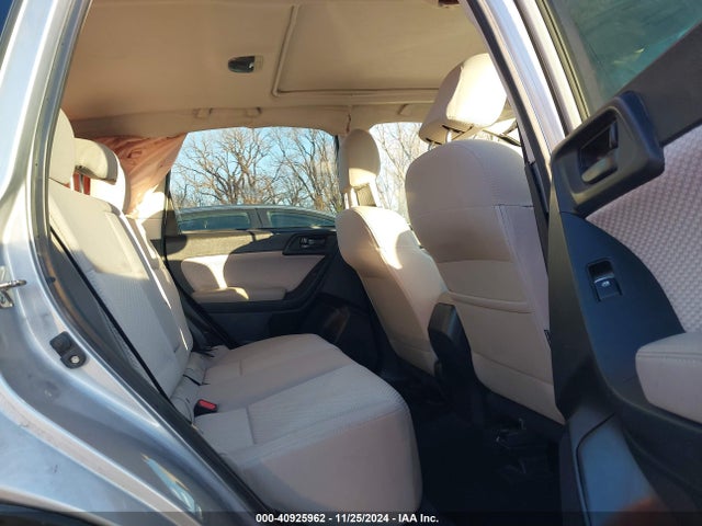 Subaru Forester 2.5i Premium 2018 JF2SJAEC1JG423825 Image 8
