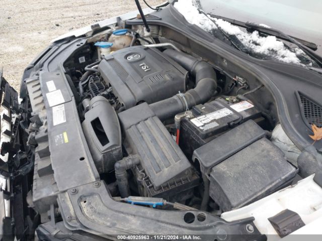 1VWAT7A30GC014595 Volkswagen Passat 1.8t S