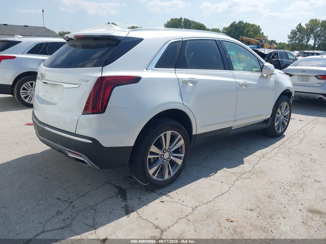 2024 CADILLAC XT5 1GYKNDR49RZ726269 Photo 3