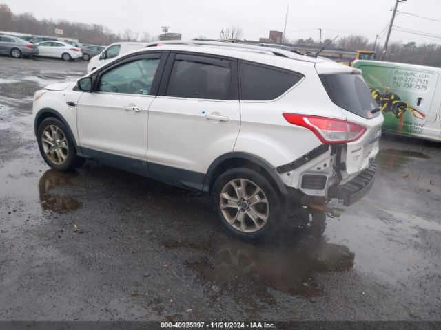 1FMCU9J93GUB51044 Ford Escape Titanium