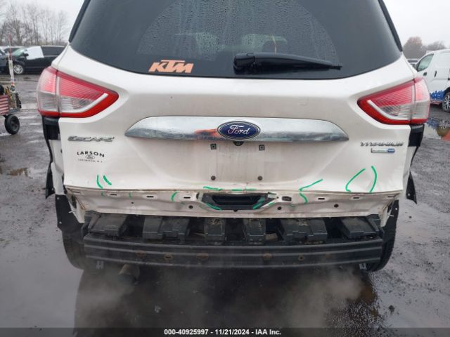 1FMCU9J93GUB51044 Ford Escape Titanium