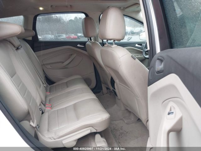 1FMCU9J93GUB51044 Ford Escape Titanium