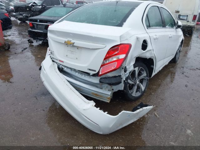 1G1JF5SB1J4135165 Chevrolet Sonic Premier Auto