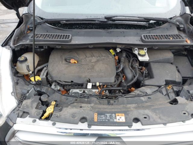 1FMCU9GD3HUD80658 Ford ESCAPE SE