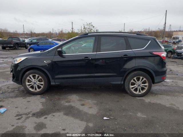 1FMCU9GD3HUD80658 Ford ESCAPE SE