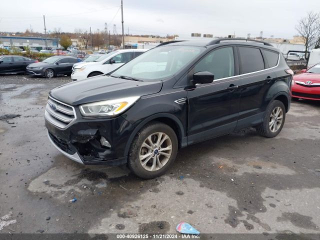 1FMCU9GD3HUD80658 Ford ESCAPE SE