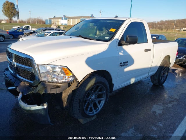 40926192 :رقم المزاد ، 3C6JR6AG0FG522325 vin ، 2015 Ram 1500 Tradesman مزاد بيع