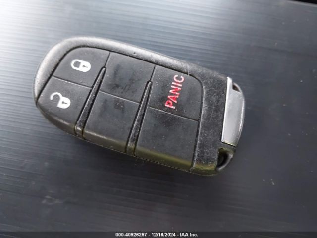 1C4RJFAG9JC484544 Jeep Grand Cherokee Laredo E 4x4