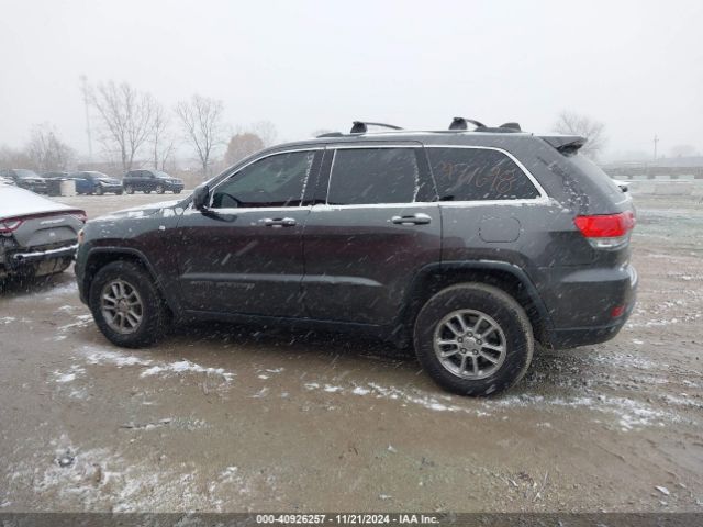 1C4RJFAG9JC484544 Jeep Grand Cherokee Laredo E 4x4
