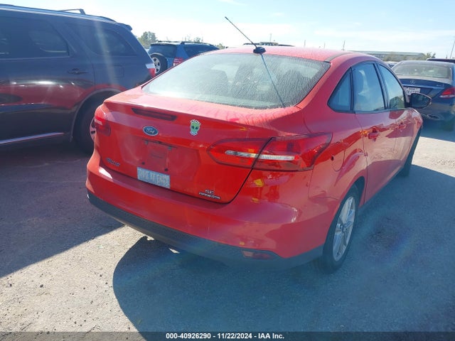 Ford FOCUS SE 2016 1FADP3F20GL302118 Image 4
