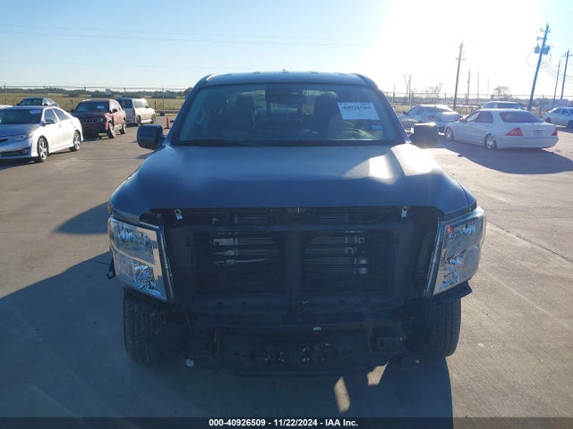 1N6AA1EF0RN104604 Nissan Titan Sv 4x2