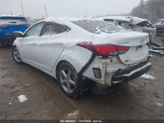 5NPDH4AE5GH691129 Hyundai ELANTRA SE