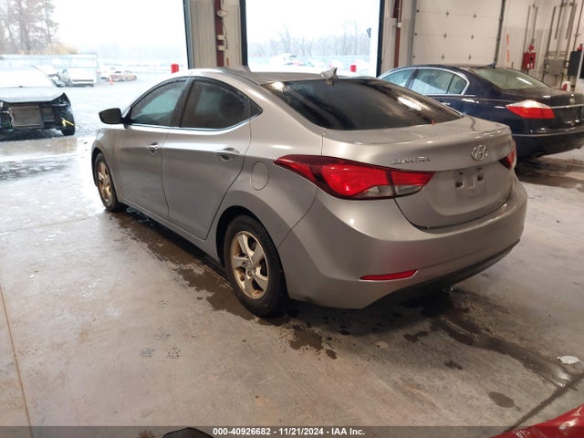 Hyundai ELANTRA SE 2015 5NPDH4AE7FH566941 Image 3