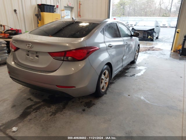Hyundai ELANTRA SE 2015 5NPDH4AE7FH566941 Image 4