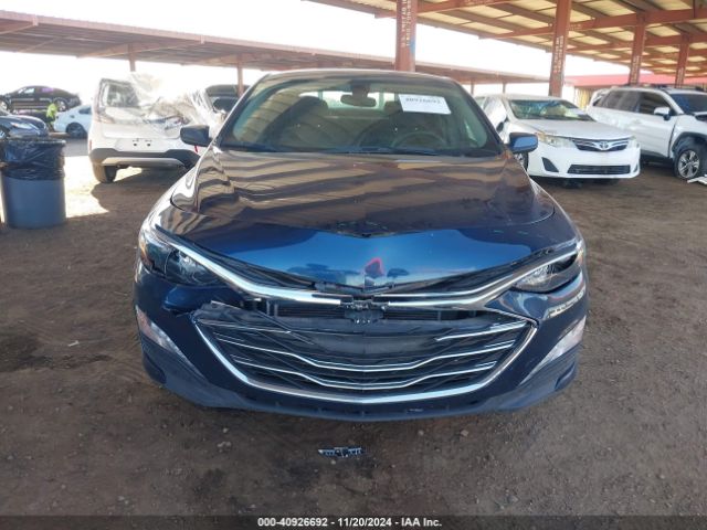 1G1ZD5ST0NF124959 Chevrolet Malibu Fwd Lt
