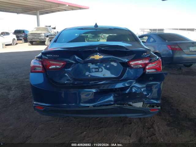 1G1ZD5ST0NF124959 Chevrolet Malibu Fwd Lt