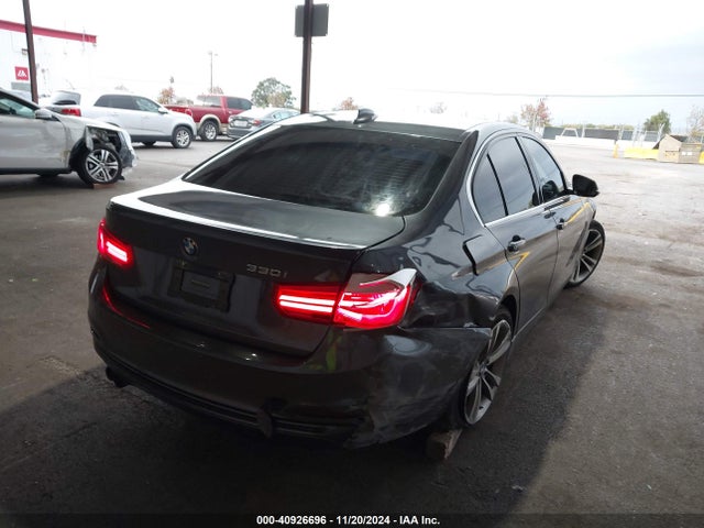 WBA8B9G5XJNU97871 BMW 330I
