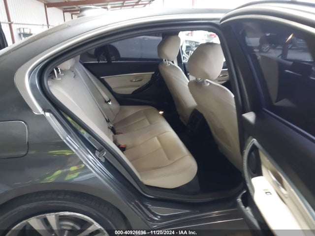 WBA8B9G5XJNU97871 BMW 330I