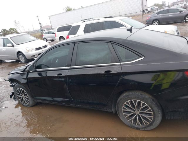 3VWN57BU1MM029457 Volkswagen Jetta 1.4t R-line/1.4t S