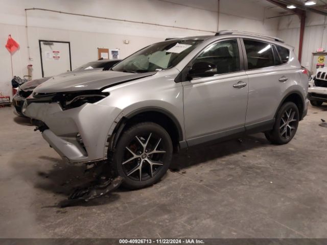 2T3JFREV0GW471065 Toyota RAV4 SE