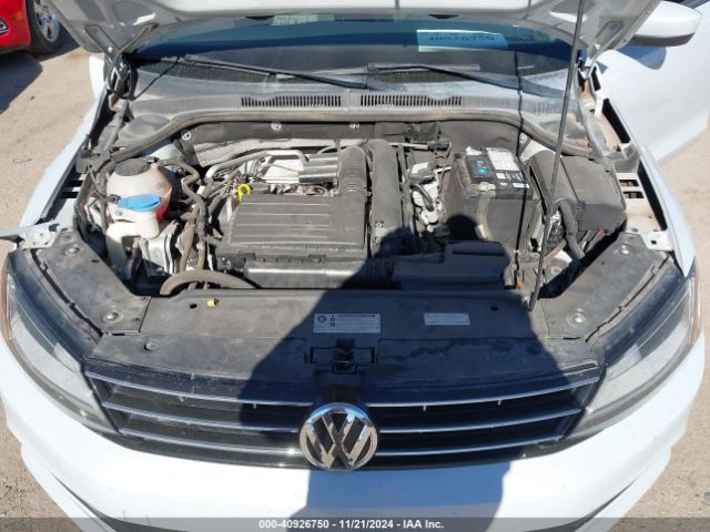 3VW2B7AJ2JM258700 Volkswagen Jetta 1.4t S