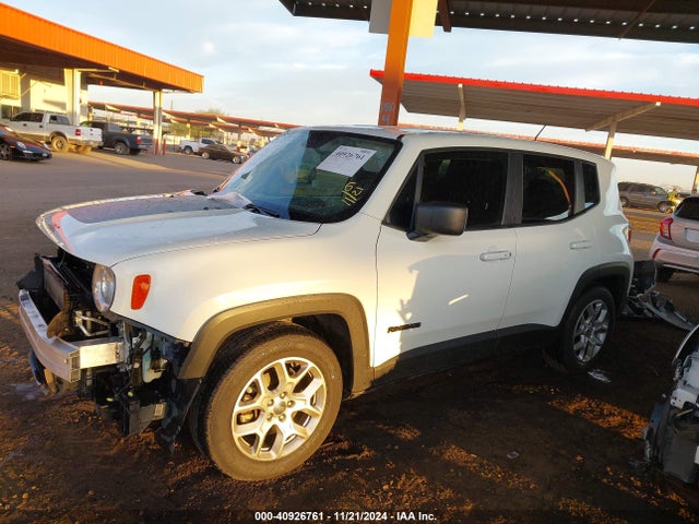 ZACCJAAT3GPD04436 Jeep Renegade Sport
