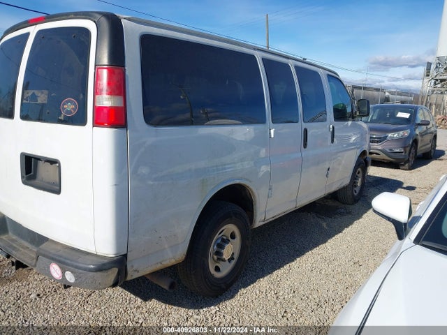 1GAWGFFG6G1188582 Chevrolet Express 2500 Lt