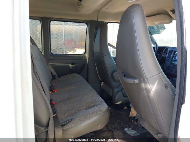 1GAWGFFG6G1188582 Chevrolet Express 2500 Lt