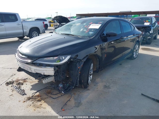 Chrysler 200 S 2015 1C3CCCBBXFN566364 Image 2