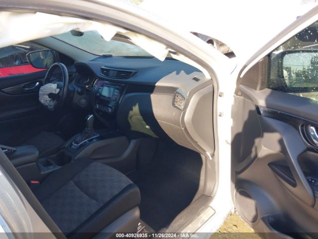 JN1BJ1CR8HW132957 Nissan Rogue Sport Sv