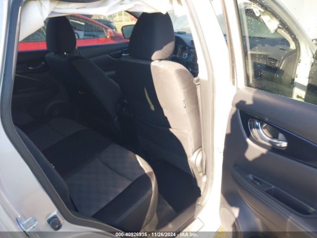 JN1BJ1CR8HW132957 Nissan Rogue Sport Sv