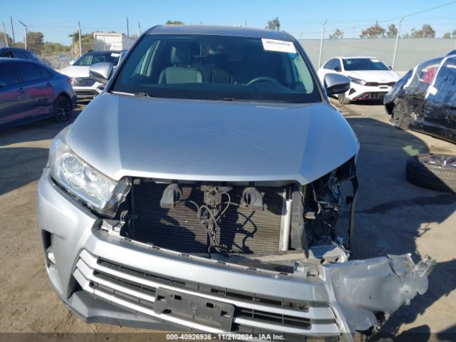5TDZZRFH9KS290026 Toyota Highlander Le Plus