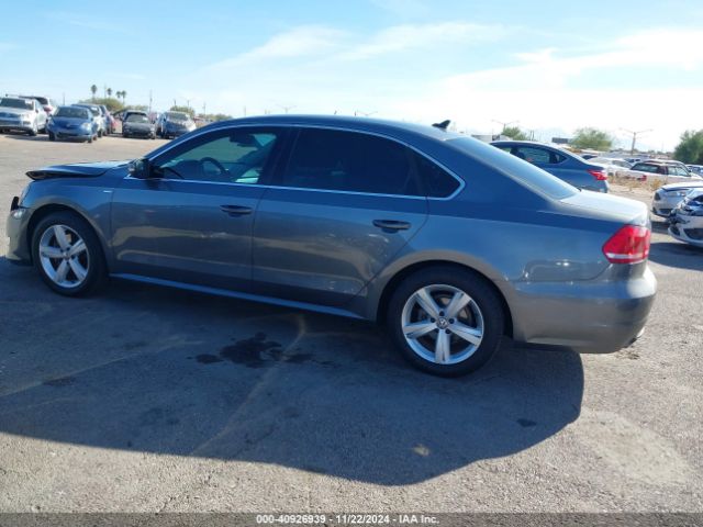 1VWAS7A30EC062713 Volkswagen Passat 1.8t Wolfsburg Edition