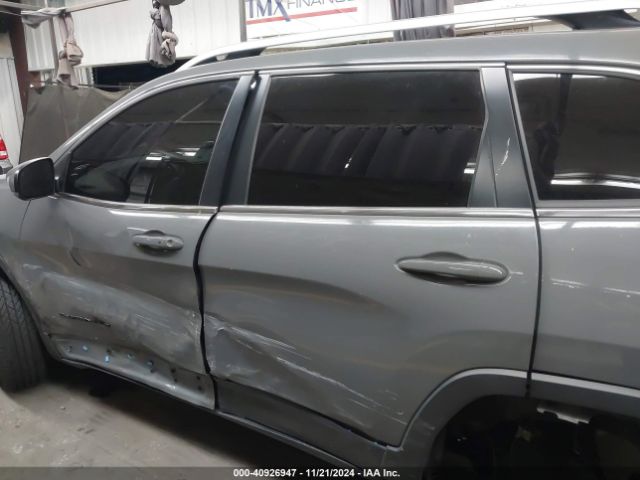 1C4PJMLB3LD652379 Jeep Cherokee Latitude Plus 4x4