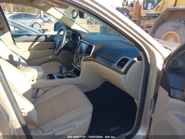 1C4RJFAG1EC334112 Jeep Grand Cherokee Laredo