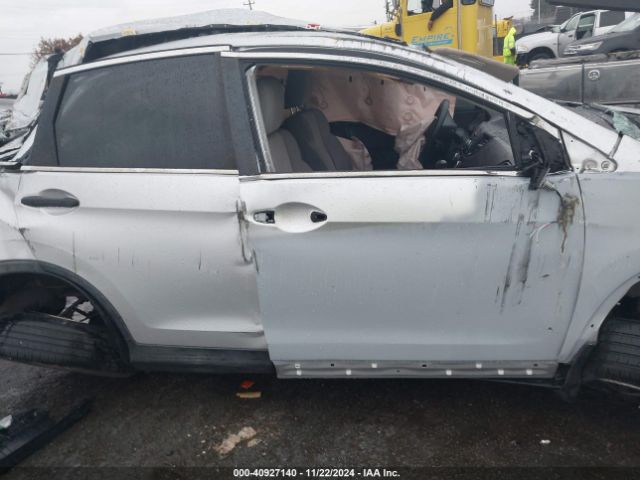 2HKRM3H41GH561518 Honda CR-V SE