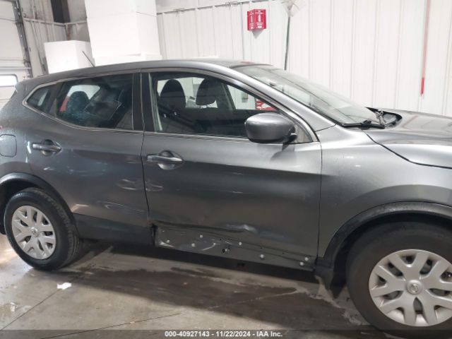 JN1BJ1CP9JW107540 Nissan Rogue Sport S
