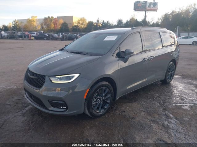 2C4RC1FG8MR559610 Chrysler Pacifica Touring